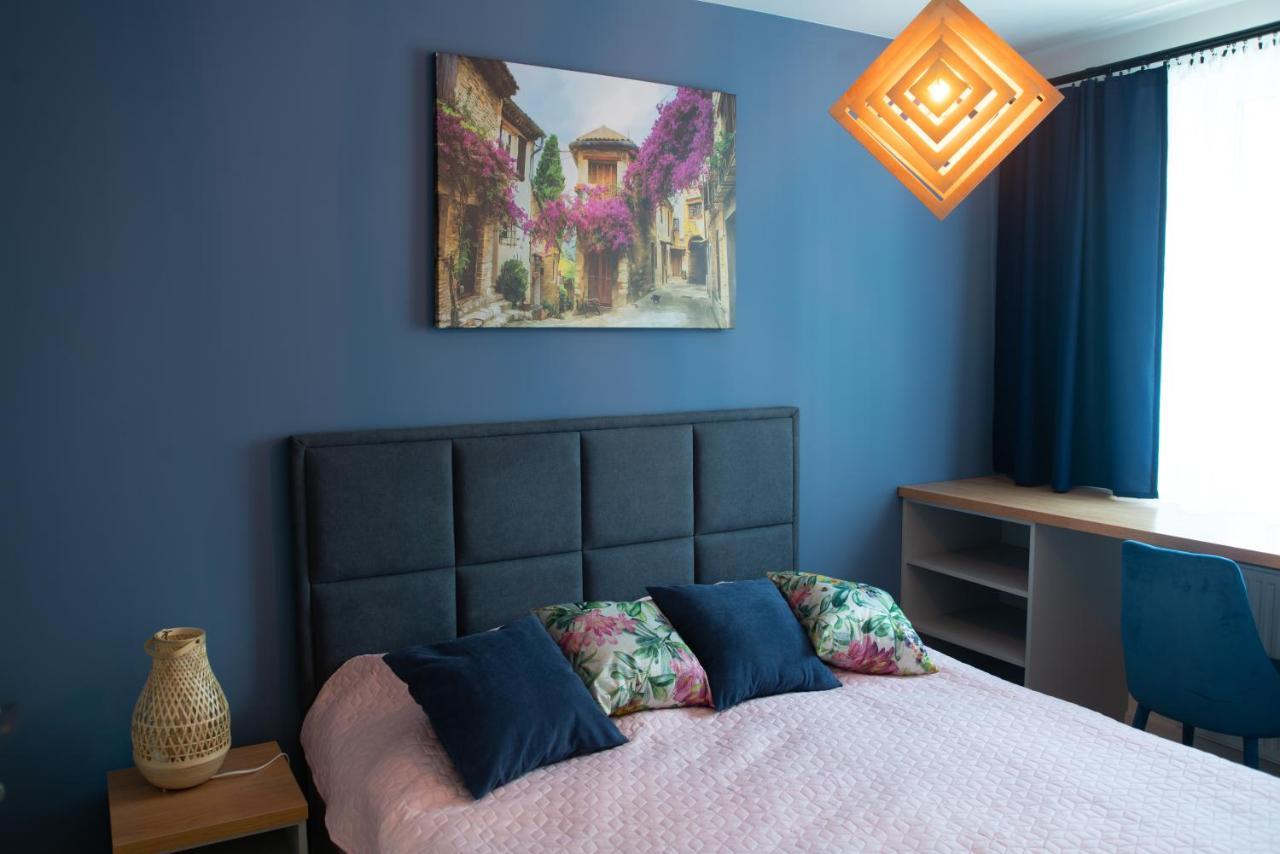 Apartament Niebieski - Okrzei Кельце Экстерьер фото